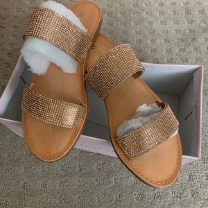 Gold sandals from sheikh